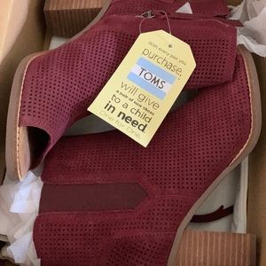 TOMS Majorca Peep toe heel